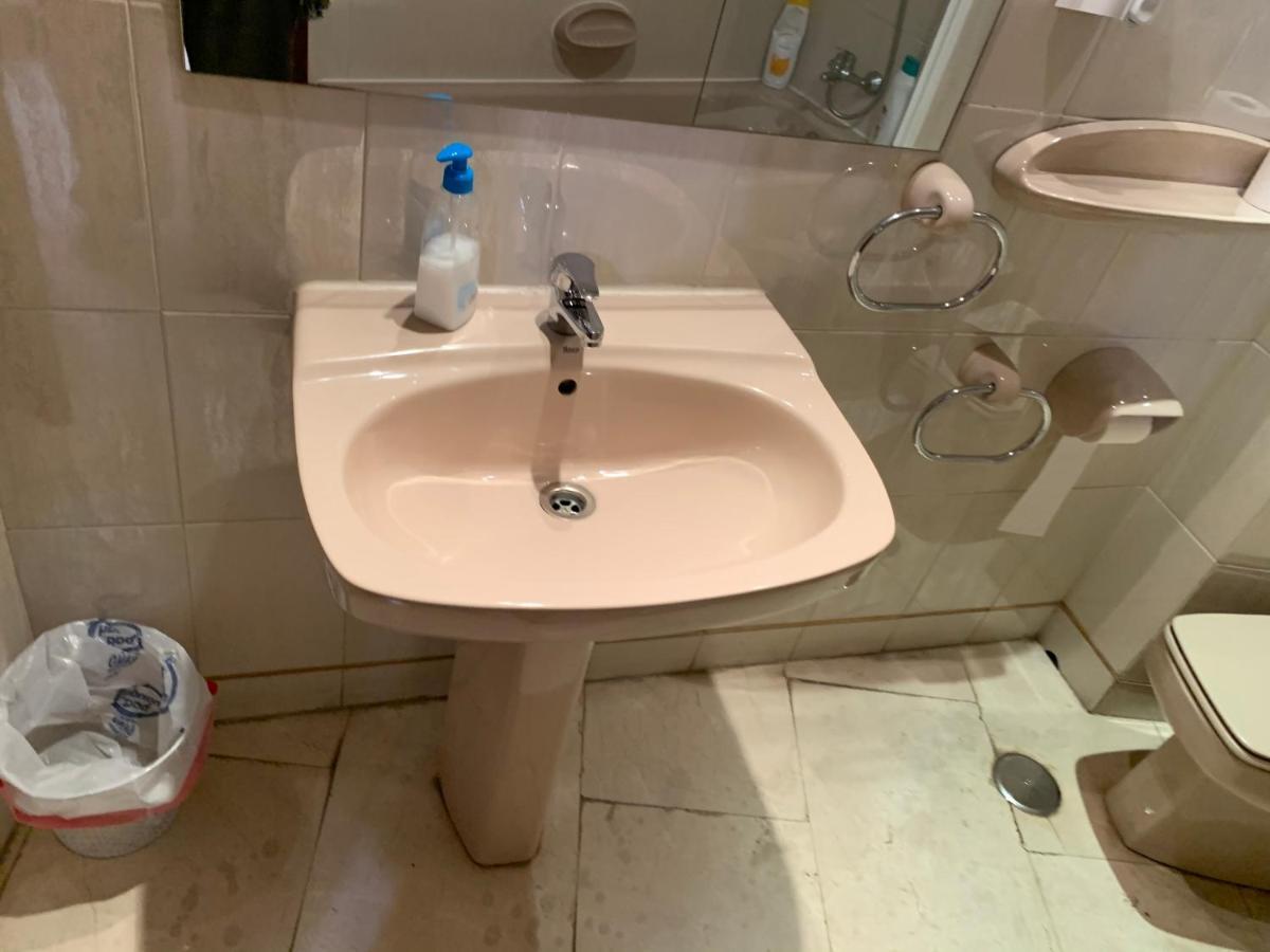 Apartamentos Y Estudios Torr En Madrid - Chamartin Con Wifi Gratis Екстериор снимка