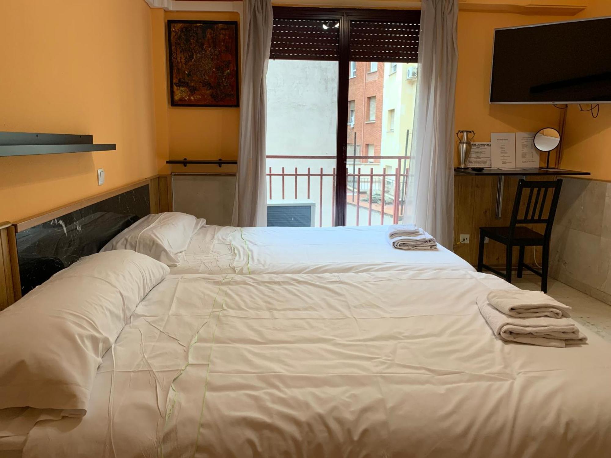 Apartamentos Y Estudios Torr En Madrid - Chamartin Con Wifi Gratis Екстериор снимка
